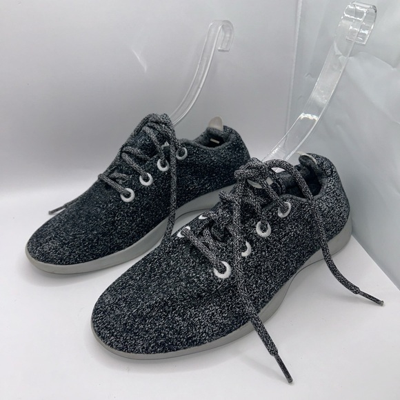 Allbirds Women’s Grey Merino Wool Runner Sneaker | Size 9 - Picture 2 of 7